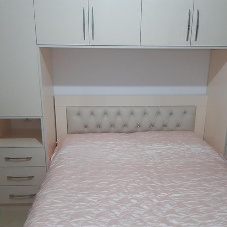 Emily House Apartment ฟิเอร์ ภายนอก รูปภาพ