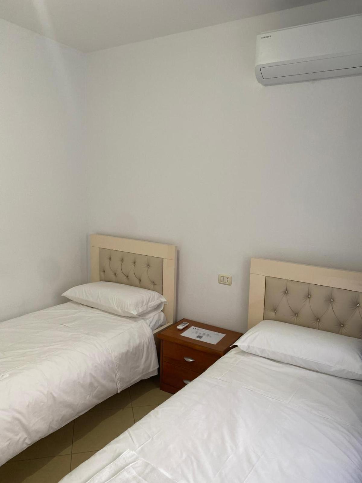 Emily House Apartment ฟิเอร์ ภายนอก รูปภาพ